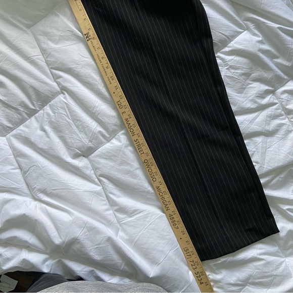 🎯 10P Sag Harbor women’s black pinstripe trousers - flattering! NWT - Picture 5 of 12